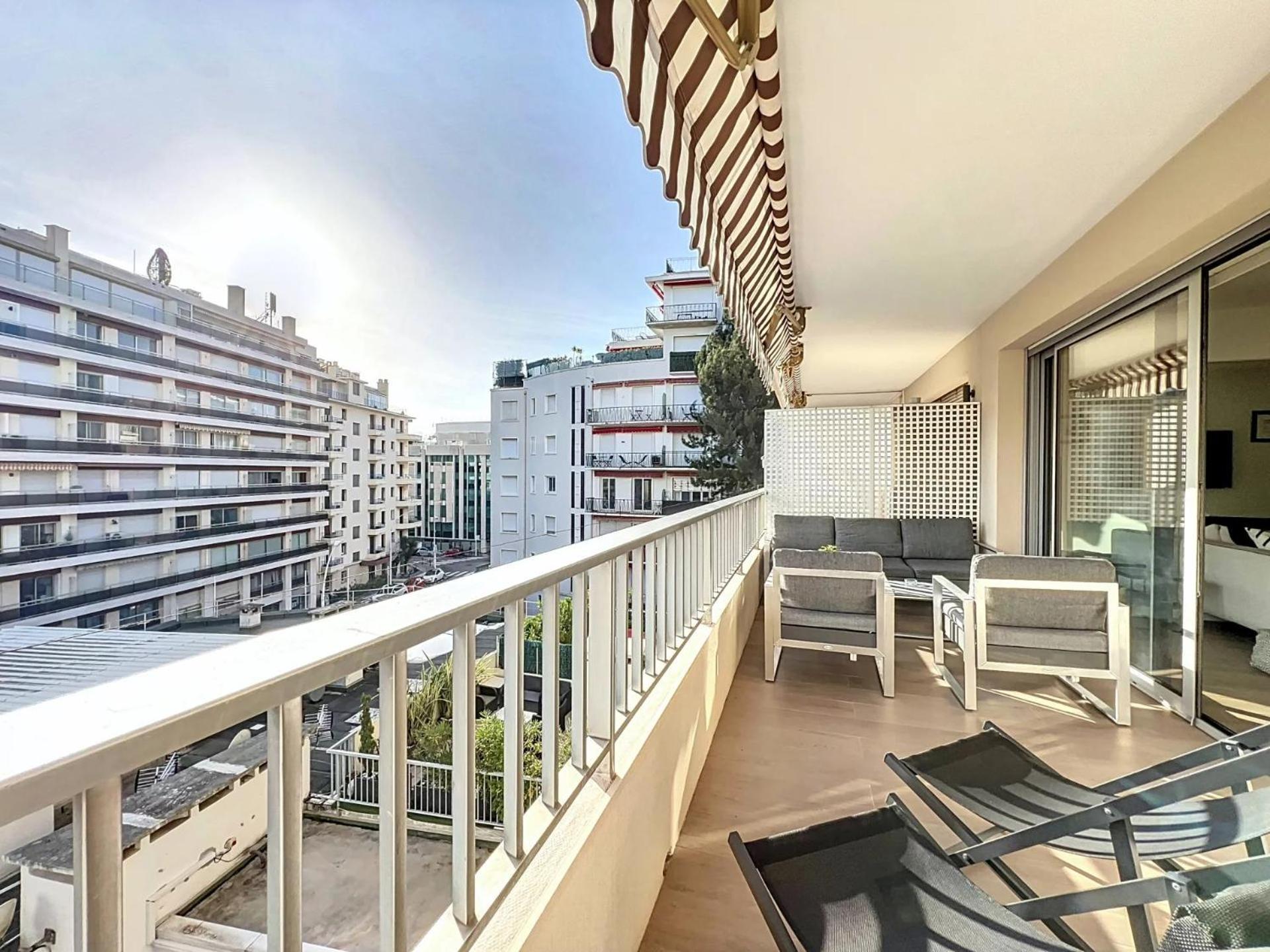 3P Between Croisette Beaches And Antibes Street Канны Экстерьер фото